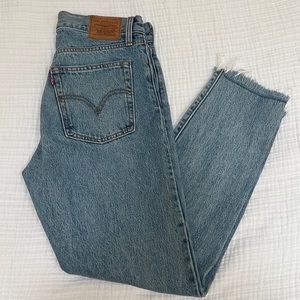 Levi’s Wedgie Jean